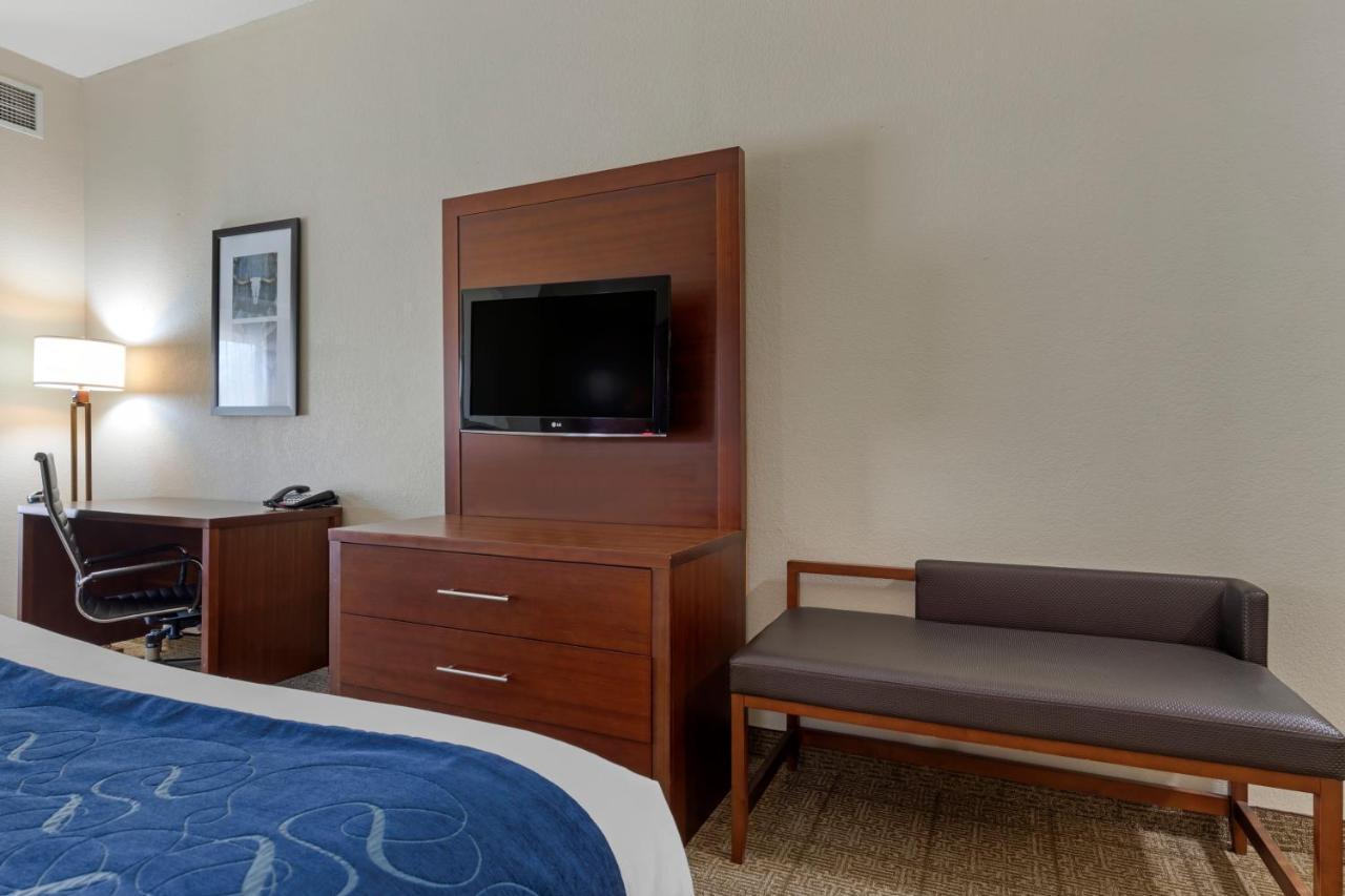 Comfort Suites Гейнсвил Екстериор снимка