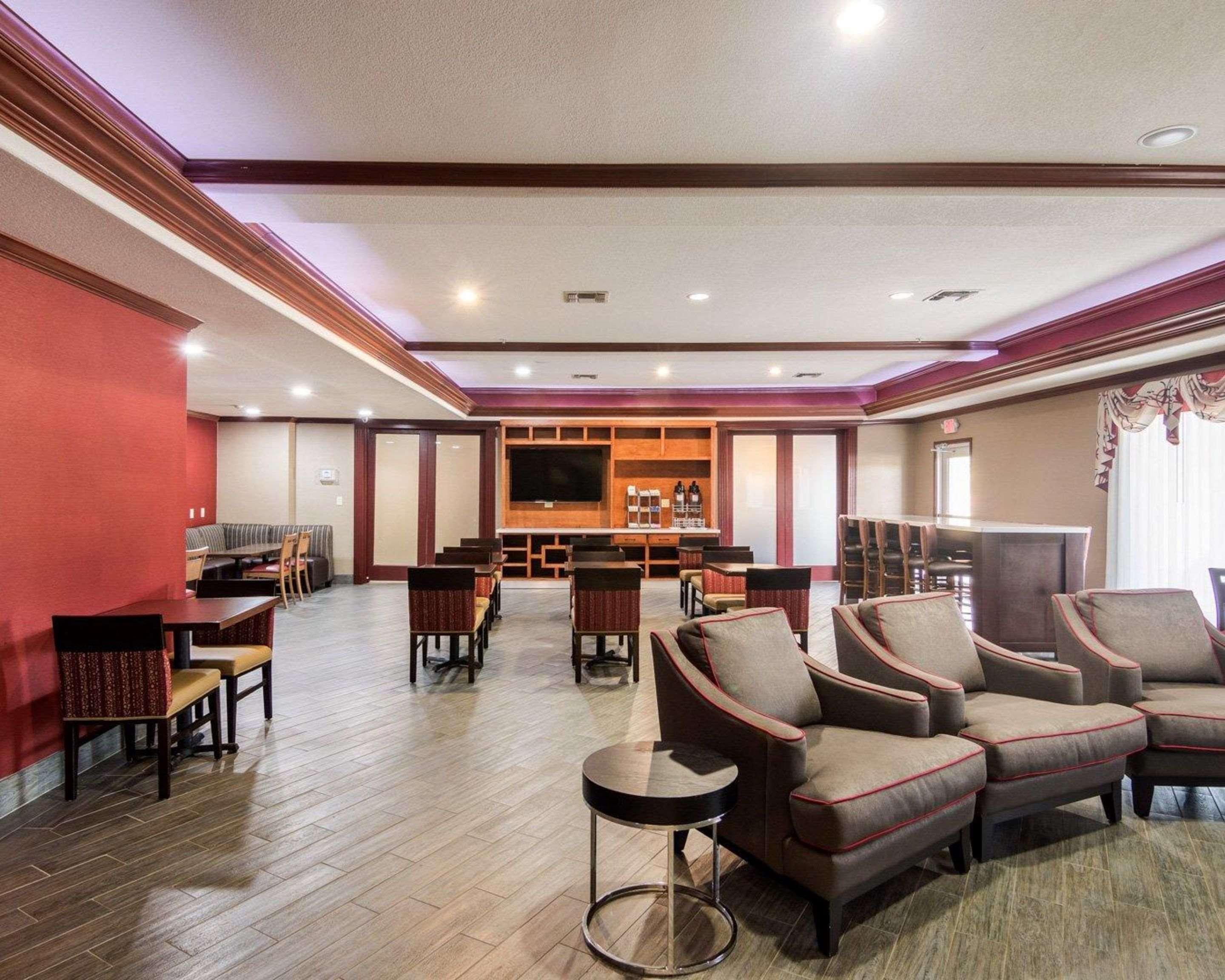 Comfort Suites Гейнсвил Екстериор снимка
