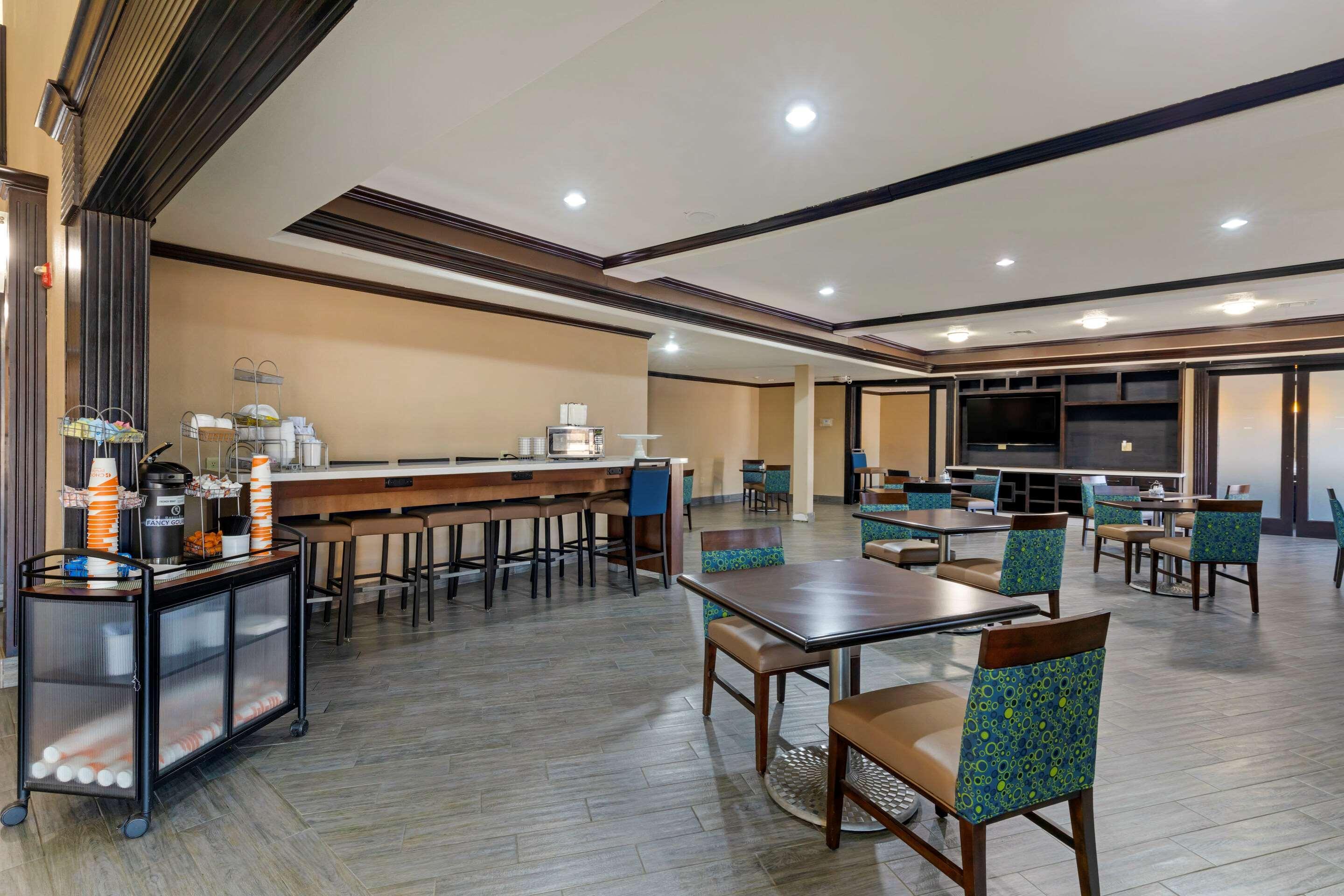 Comfort Suites Гейнсвил Екстериор снимка